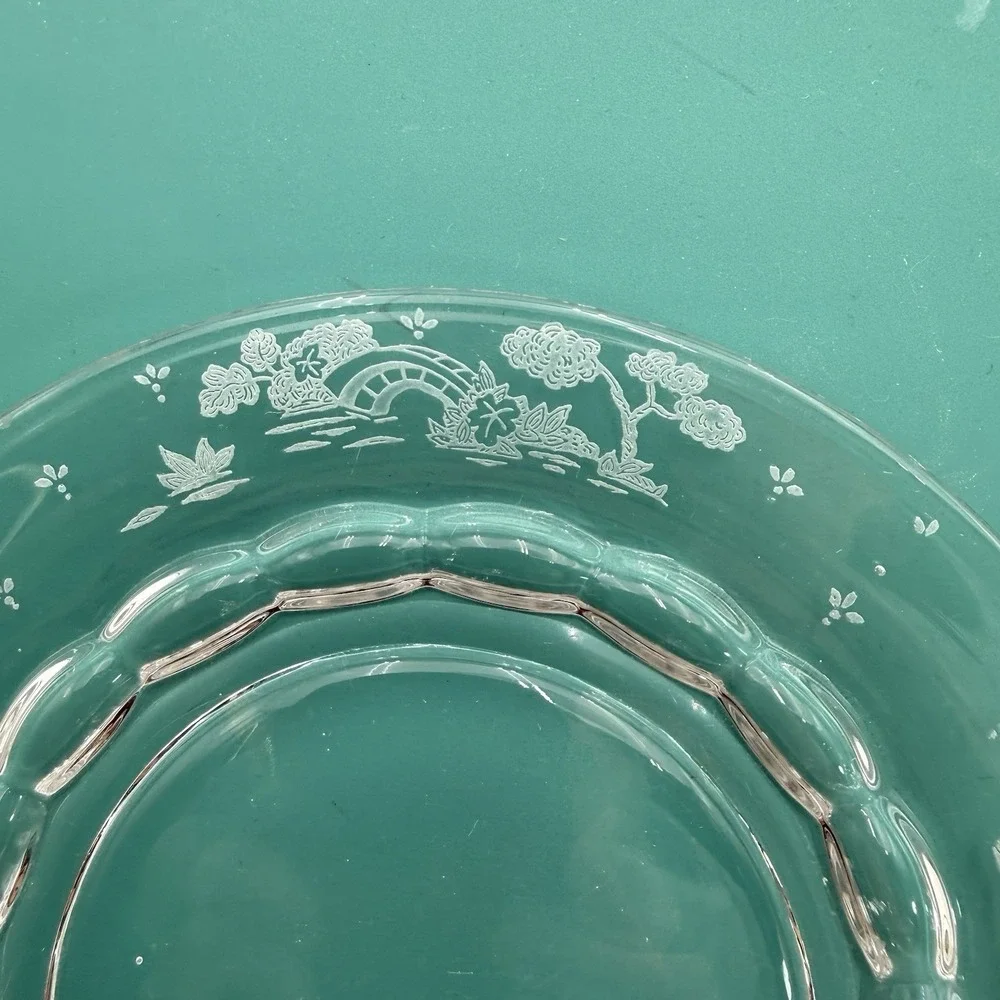 Fostoria 'Willow' Clear Etched Glass Luncheon Salad Plates - 7.5